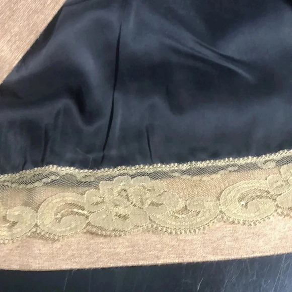 Trina Turks Lined Dress - Excellent Condition! - Picture 8 of 9